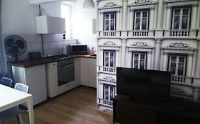 Rest & See Apartment Downtown